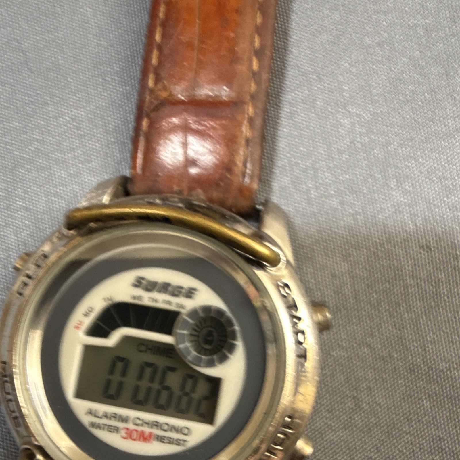 VINTAGE 80s G.I.I. SURGE WATCH SURM1558 RARE!! GLO WORKS! NEW BATTERY! (B23)