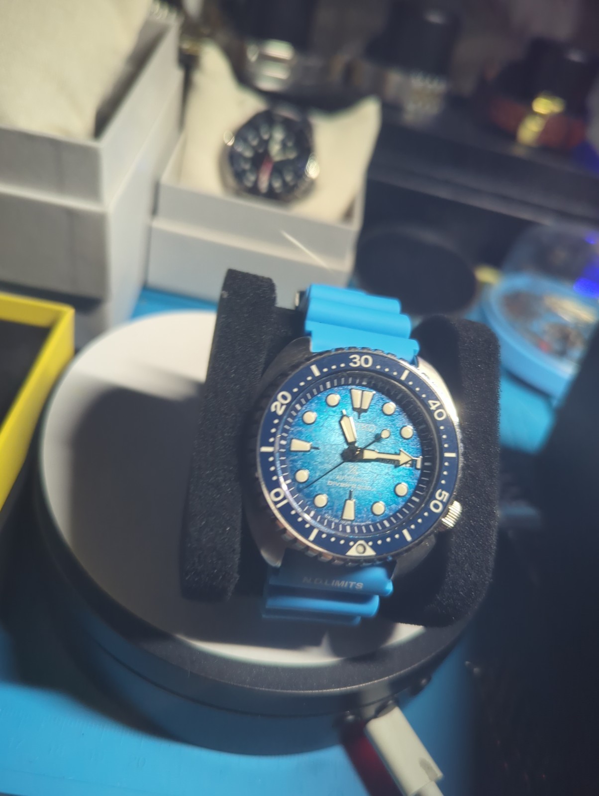 Mint Seiko Prospex Blue Unisex Adult Watch – SRPH59 Full Set