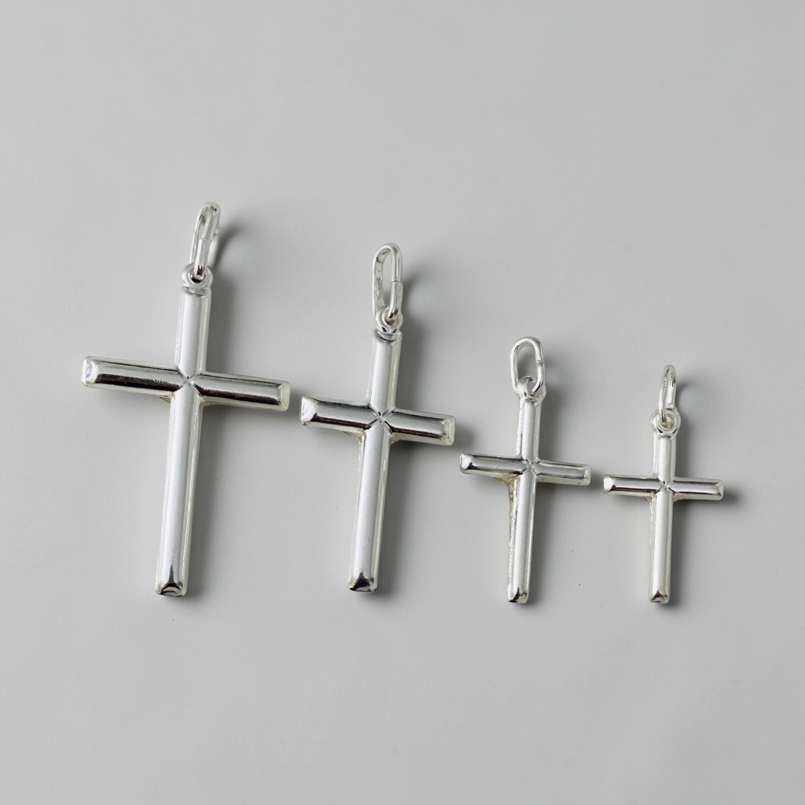 Italian 925 Sterling Silver Cross Pendant Jesus Christ Tube Crucifix- P164