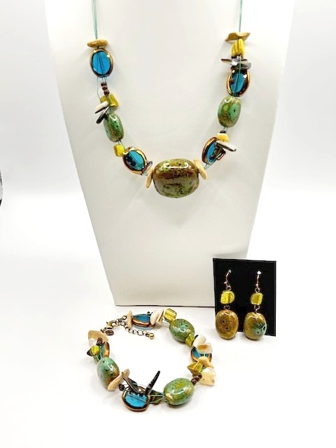 Premier Designs ‘ISLAND GIRL’ Necklace, Bracelet & Earrings S
