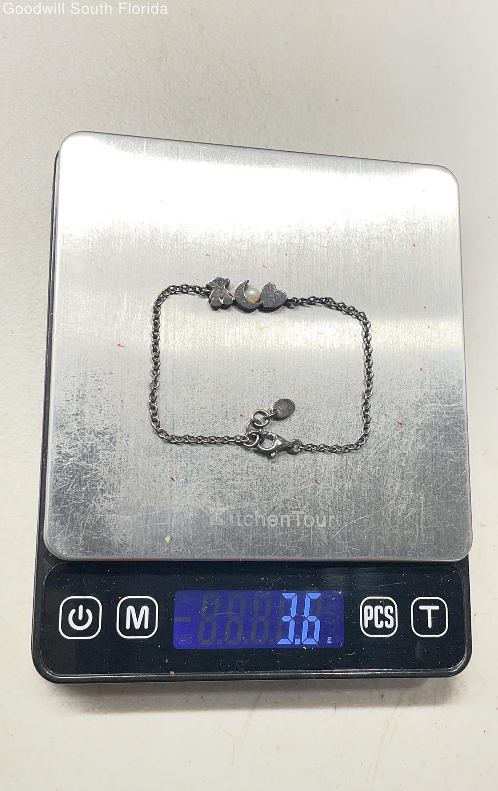 Tous Women’s Silver Stamped Bracelet Weight 3.6g