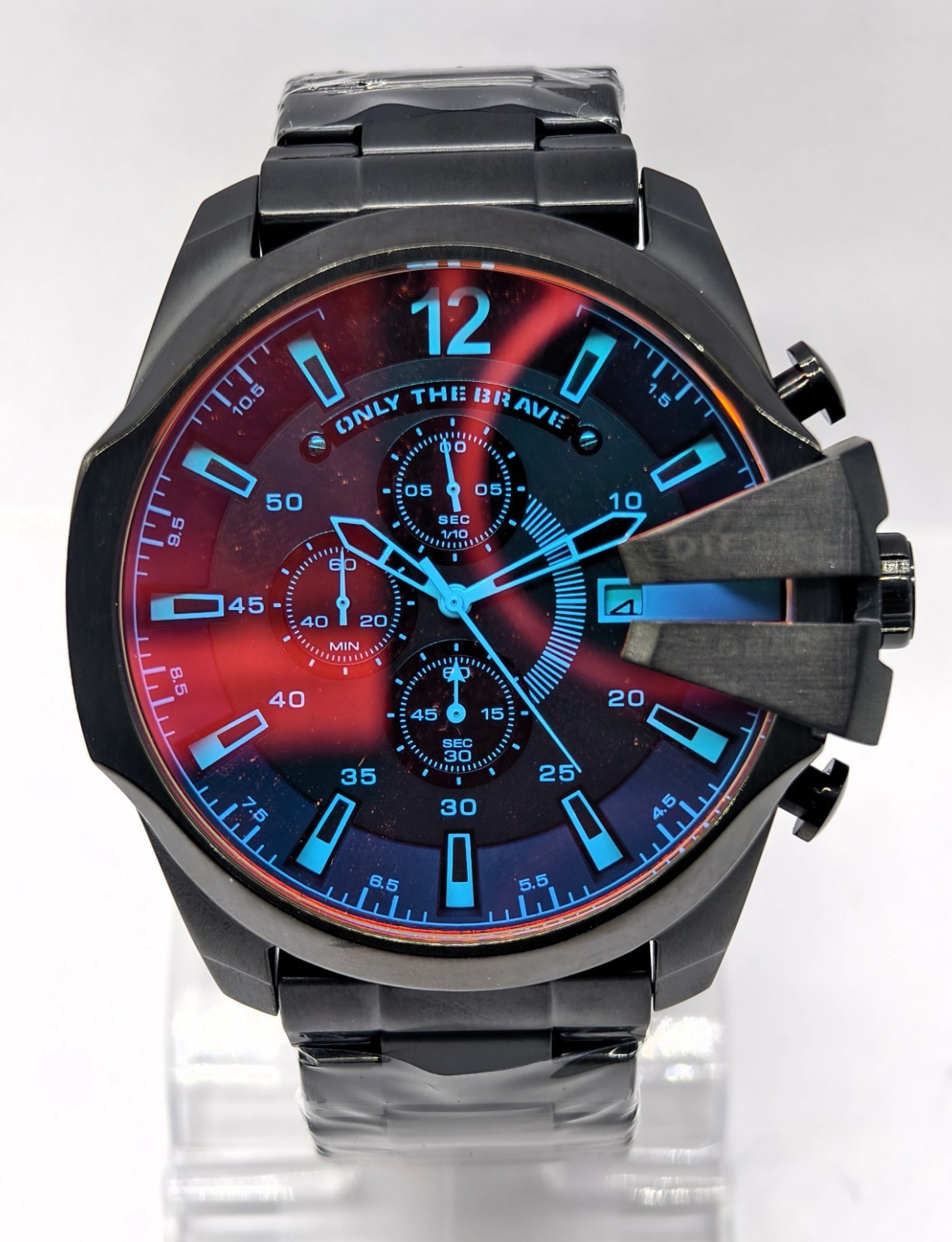 Vintage DIESEL 10 BAR Chronograph Black Dial Date Indicator Men’s Wrist Watch
