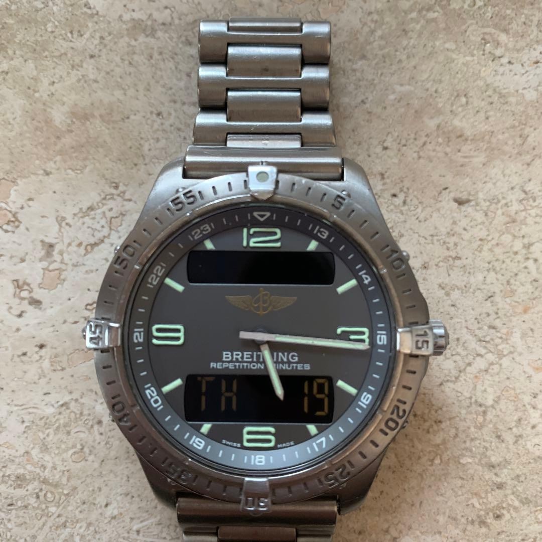 BREITLING Aerospace E65062 Quartz Ana Digi Titanium 40mm Gray Dial Pilot Watch