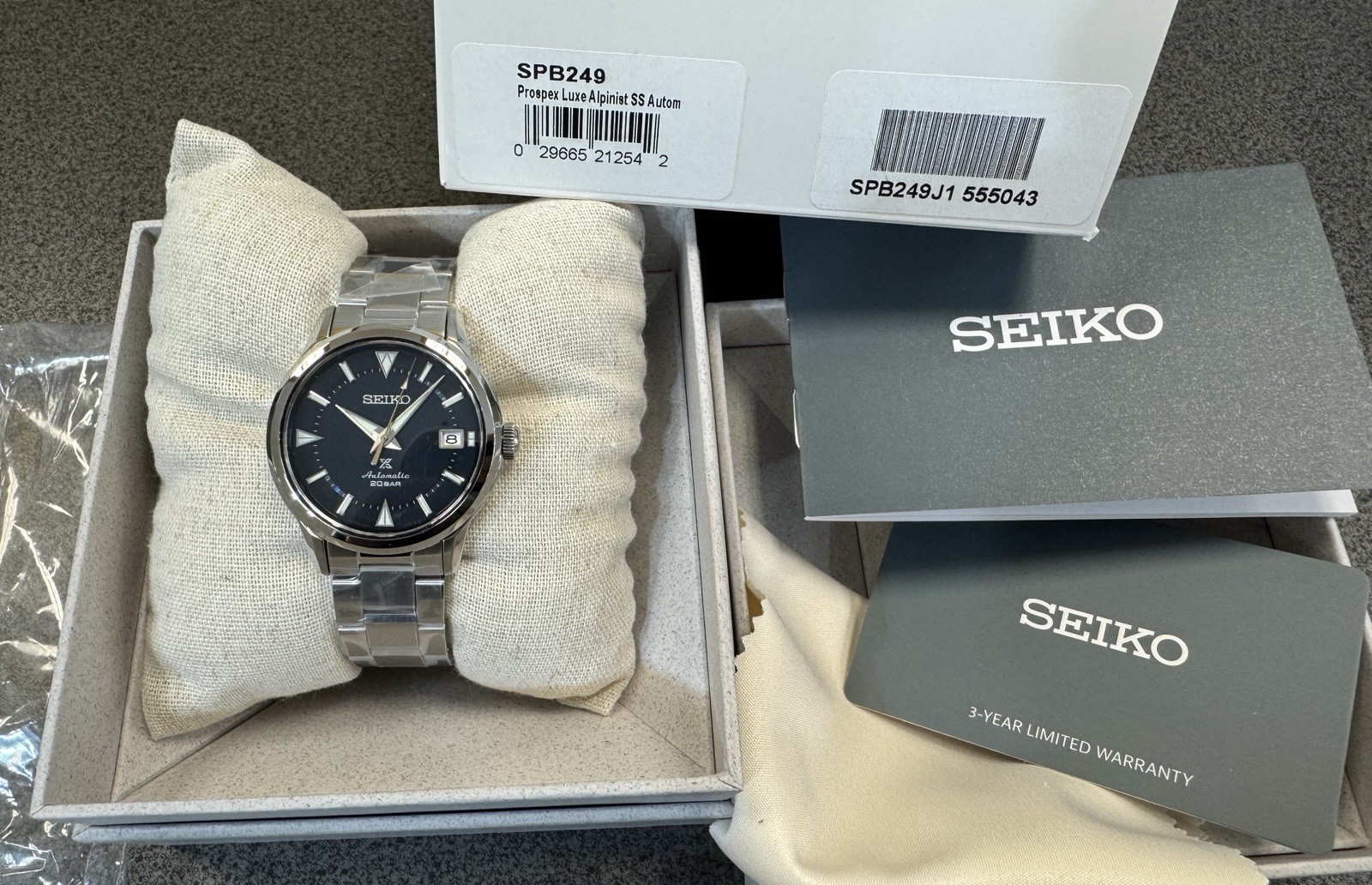 Seiko Prospex Alpinist Automatic Blue Dial Steel Bracelet Watch SPB249 Japan New