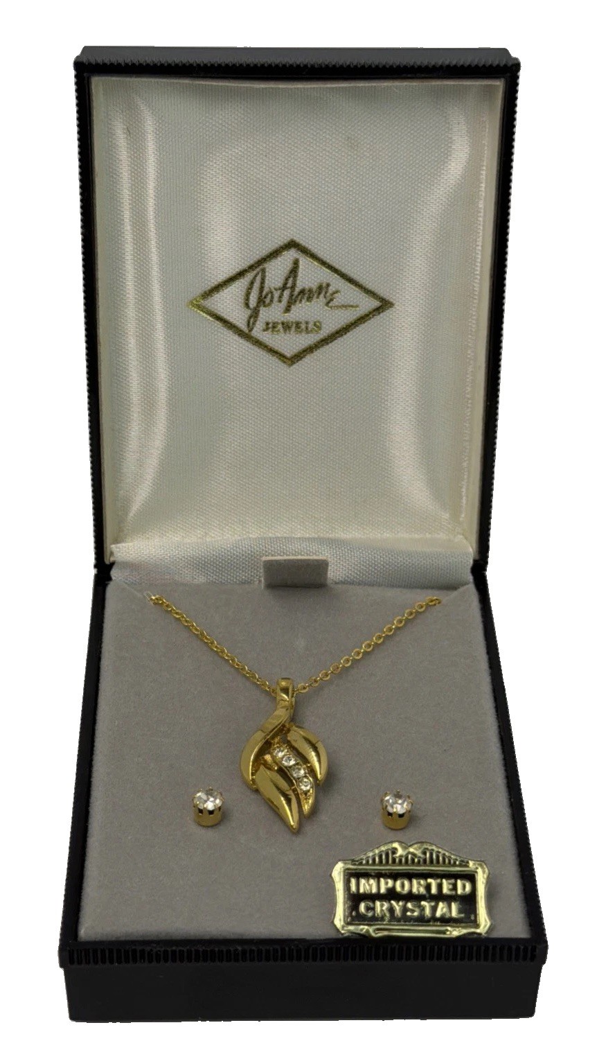 JoAnne Jewels Imported Crystal Pendant Necklace Earring Set New Gold Plated