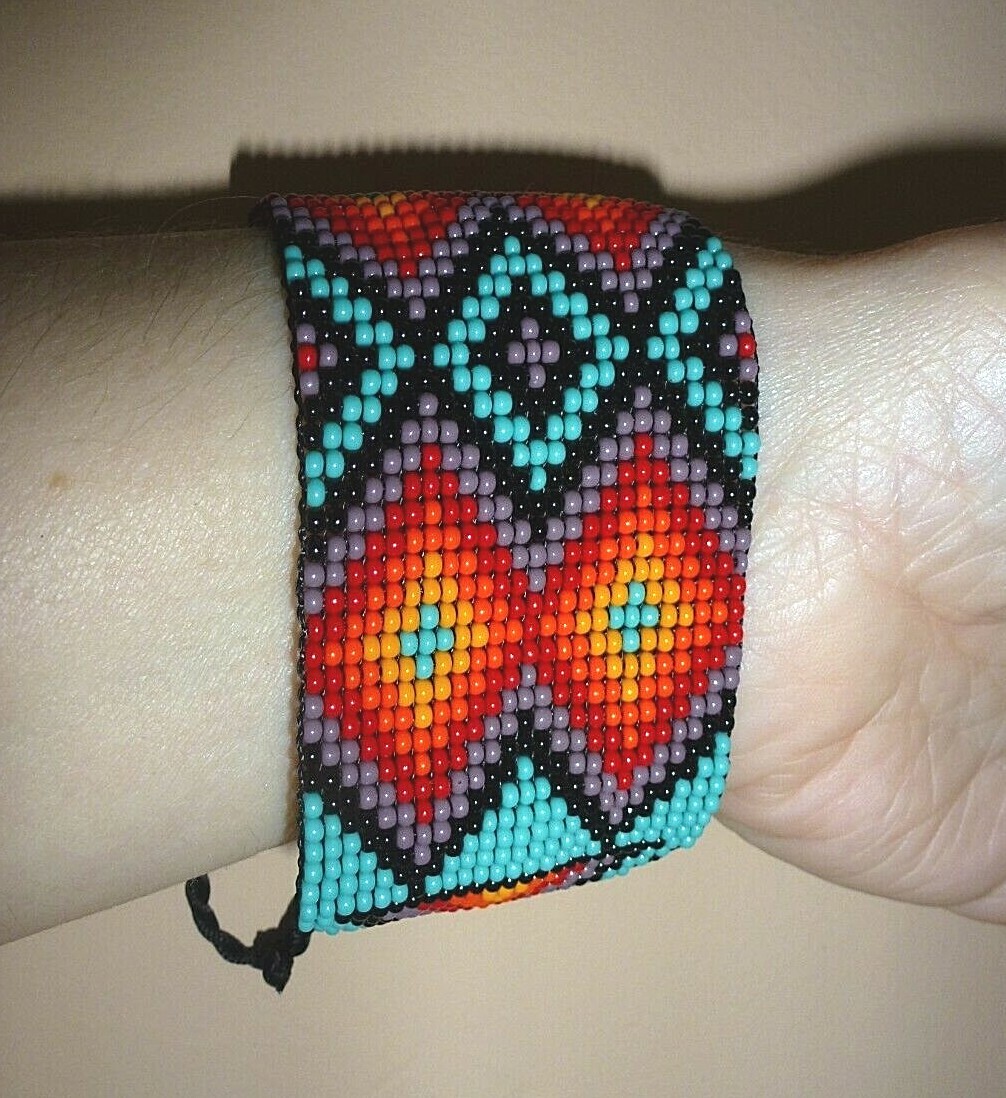 Artisan Handcrafted Turquoise Red Yellow Black Bead Bracelet 7″ Gift