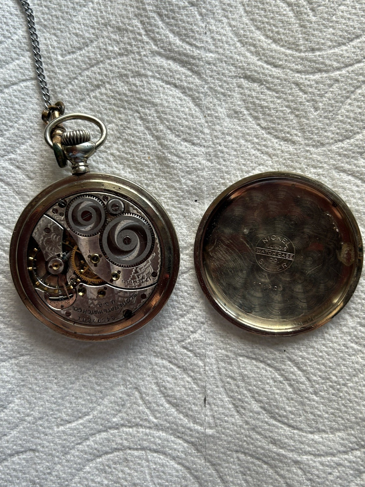 Nickle Silver Pocket Watch 1922 Elgin 17j 12s o/f With 9″Chain & 2 Vintage Fobs
