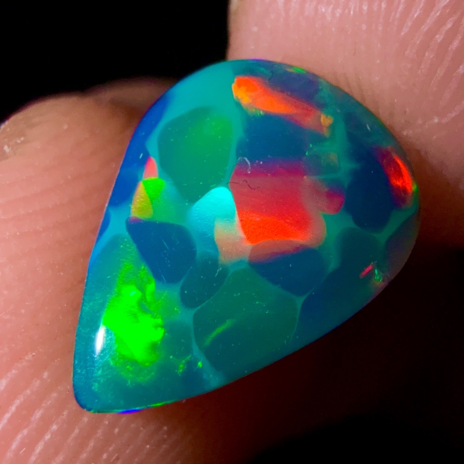 opal gemstone, Natural black fire opal, Ethiopian opal cabochon 1.85 Ct 10×7 mm