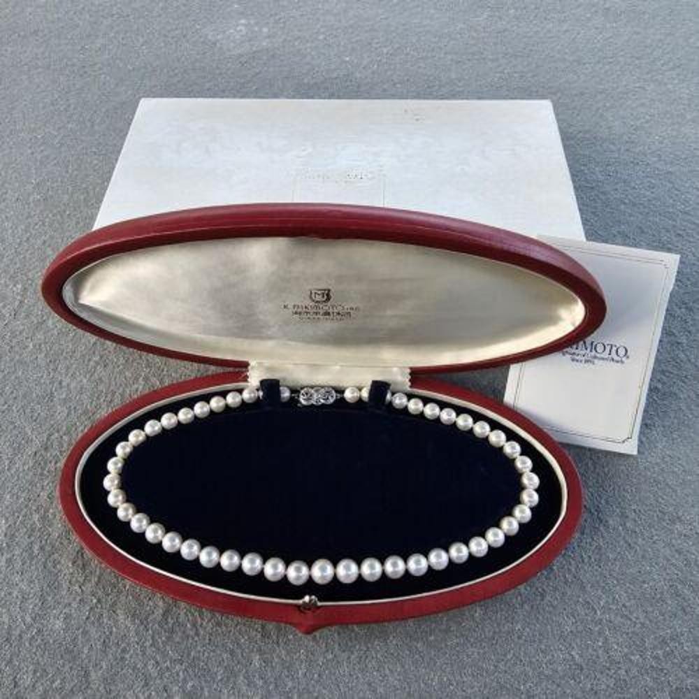 Mikimoto Marilyn Monroe Pearl Strand Necklace 7-9mm 16″ 18k Diamond Limited rare