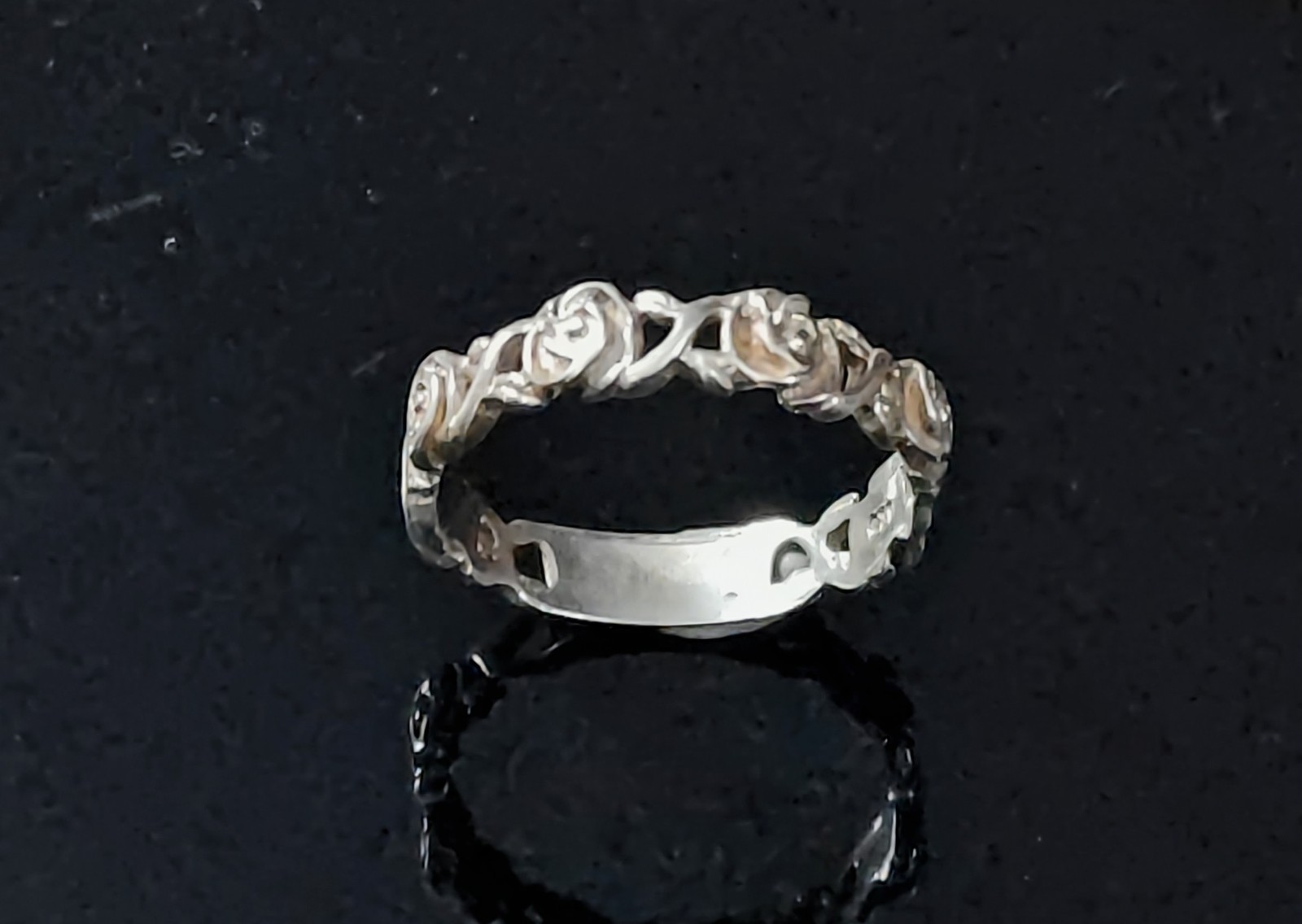 Vintage Sterling Silver 925 Rose Chain Band Ring Size 10 3mm Wide 2.6 Grams 925