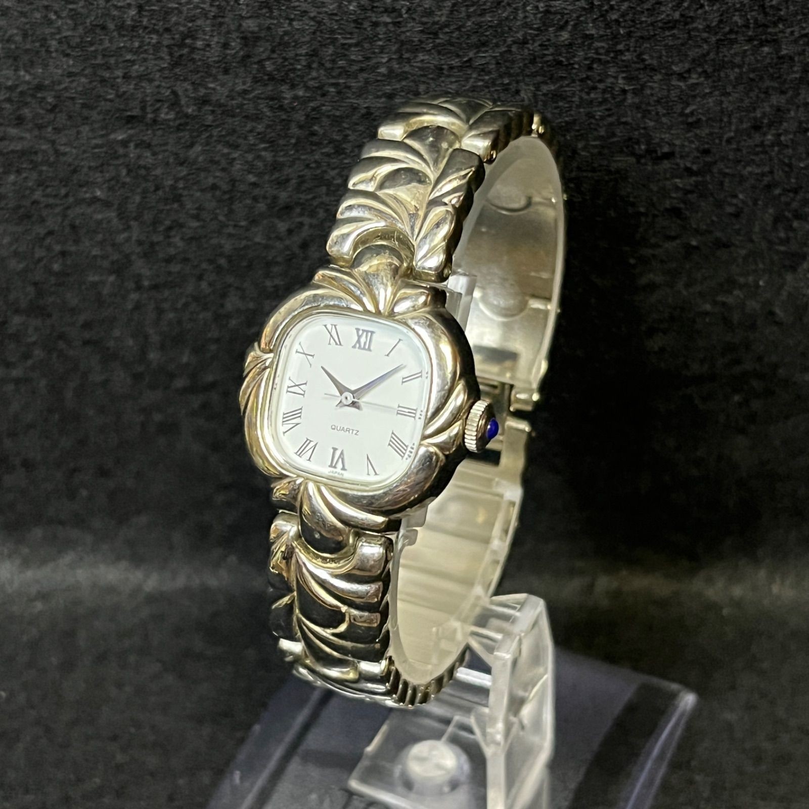 Operational Item NOEVIR Quartz Analog Wristwatch Silver 6L32 1181 confirmed work