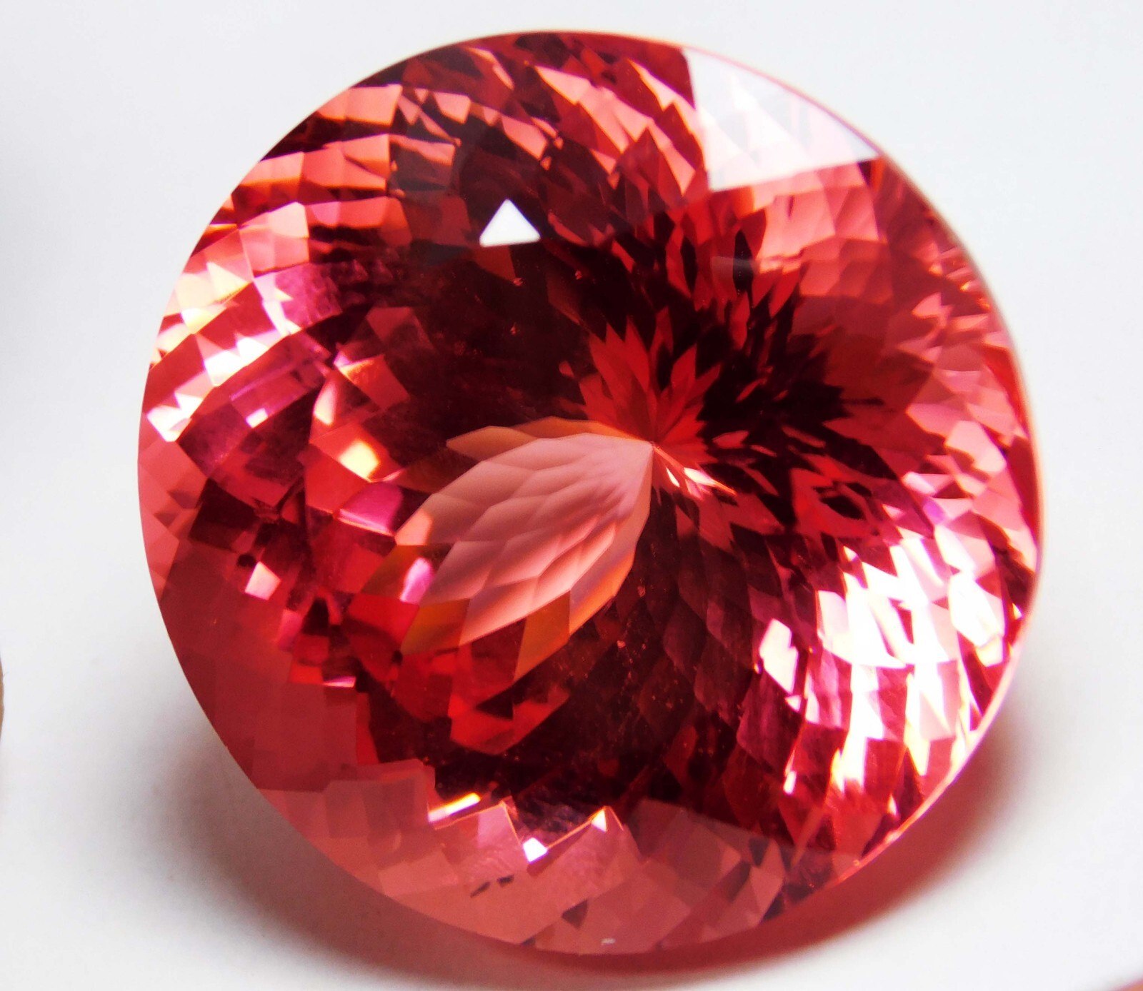 CERTIFIED PREMIUM QUALITY NATURAL SAPPHIRE ORANGISH RED 97.70 Ct ROUND SHAPE