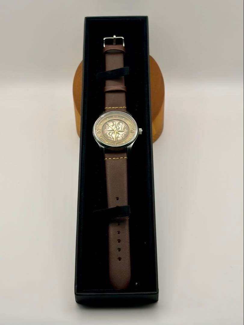 ONE PIECE Official Wristwatch Luffy Zoro Sanji Brown Silver Anime Rare Japan