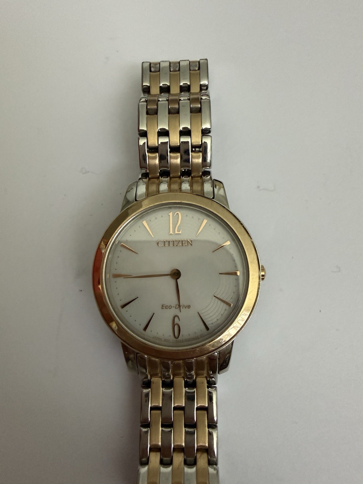 Citizen Eco-Drive Analog Watch 29.61mm Bicolor White Dial