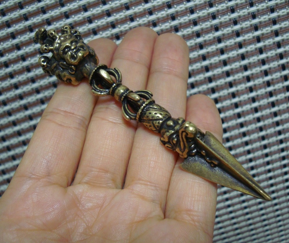 Vintage Style Pure Brass Faces Vajrakilaya Charm Pendant for Home and Bags Decor