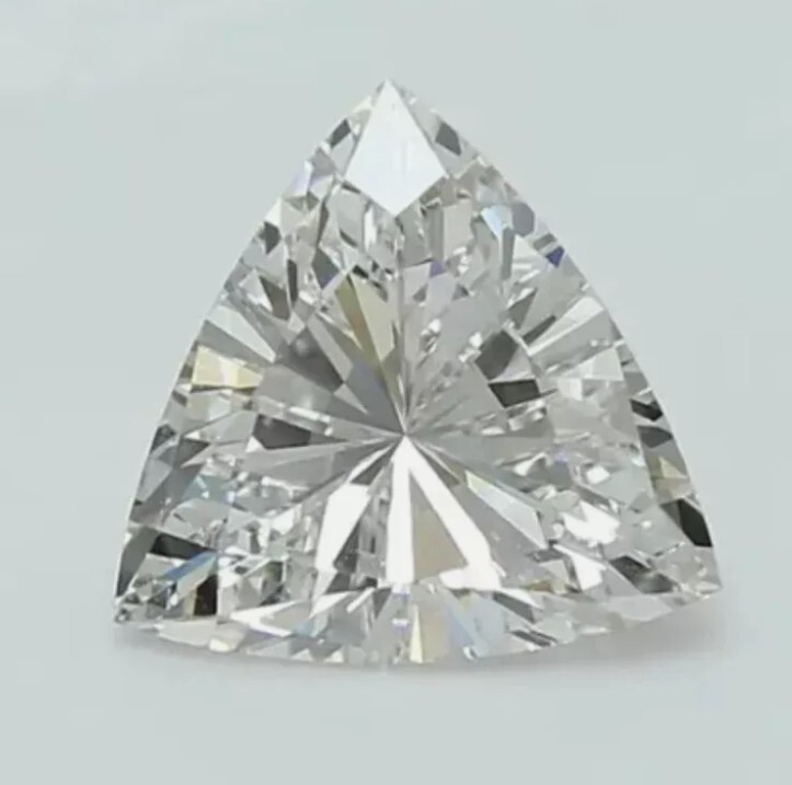 Lab-Grown Loose CVD Diamond 1 Pc Trillion 5 mm D Color IF Clarity Certified