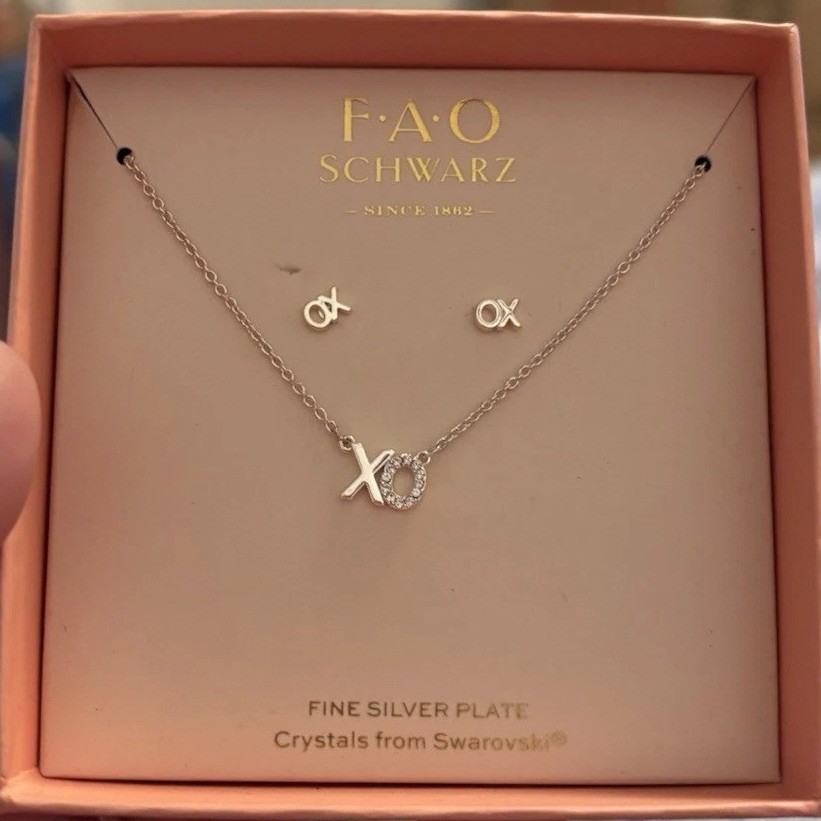 FAO Schwarz Fine Silver Plate Jewelry Set Necklace Earrings with Crystals
