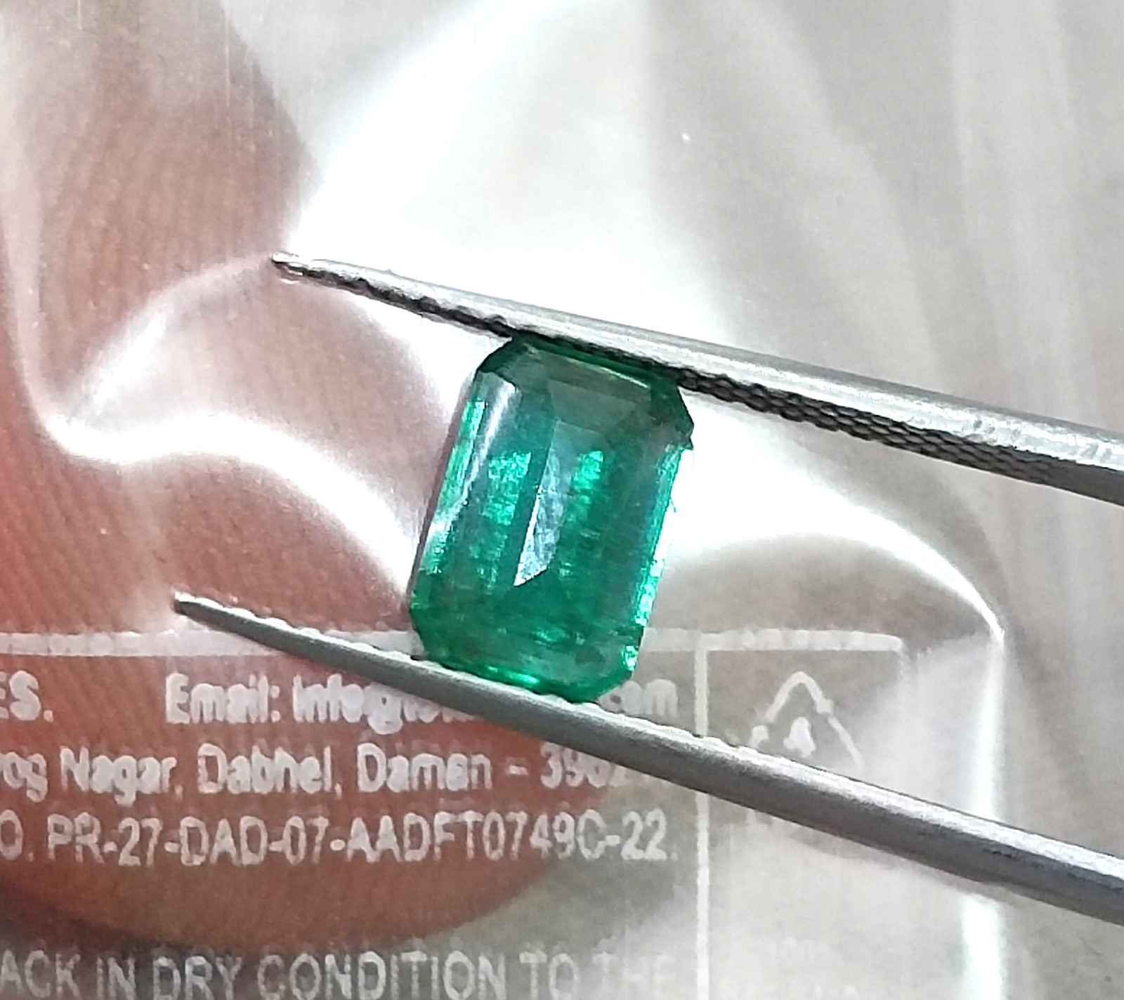 1.04ct Deep Green Natural Emerald Zambia Minor Oil Octagon Cut Gemstone