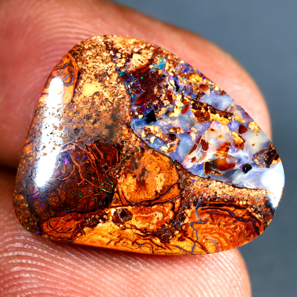 9.05 ct Fancy Cabochon (19 x 16 mm) Multi Color Australian Koroit Boulder Opal