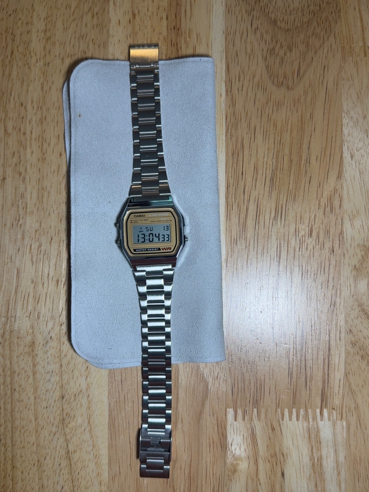 CASIO A158WE Quartz Watch – very good condition (case size 36.8 X 33.2 mm)