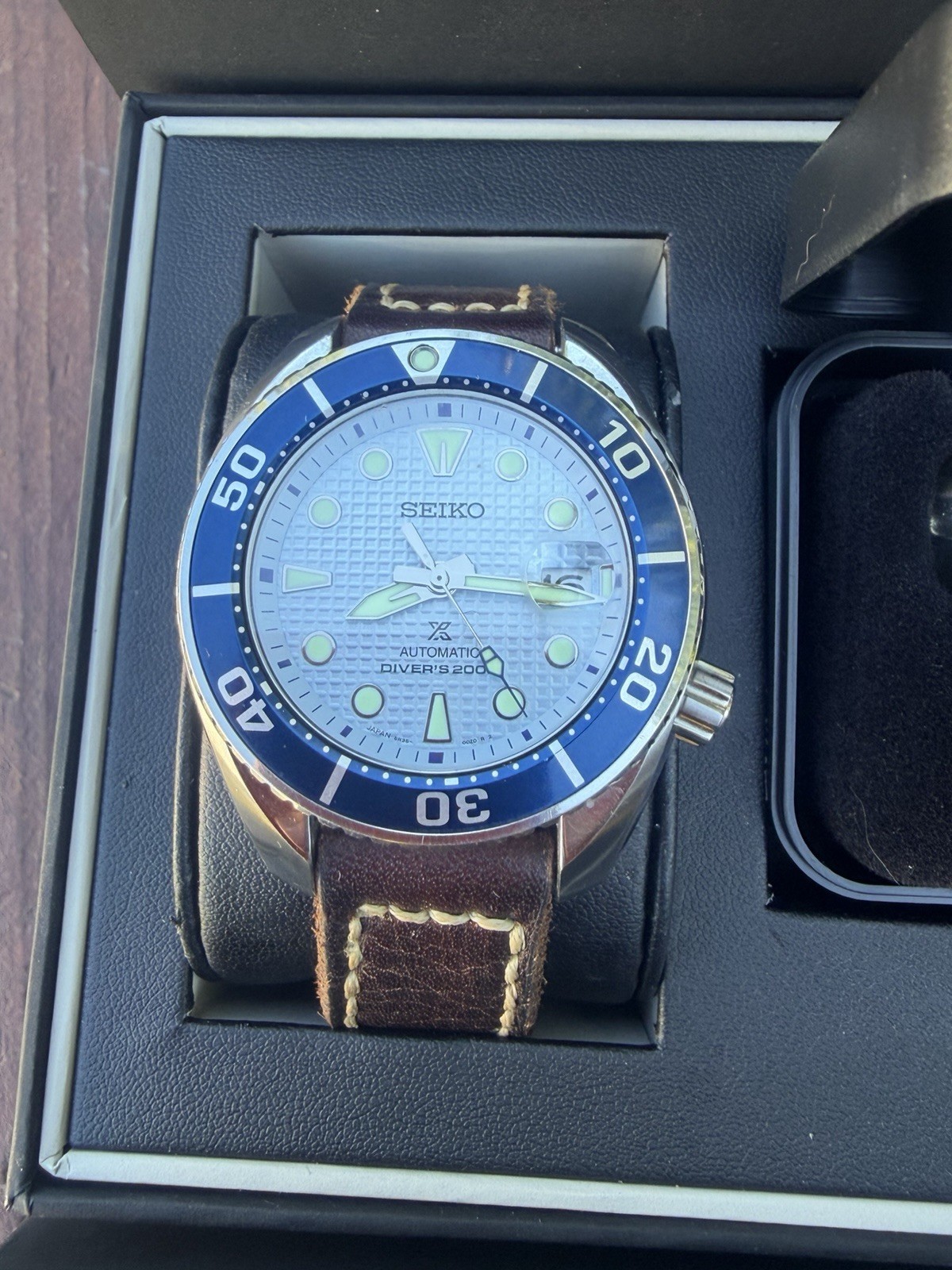 Seiko Prospex Automatic Diver 200m Blue Bezel White Dial Date Box/Papers