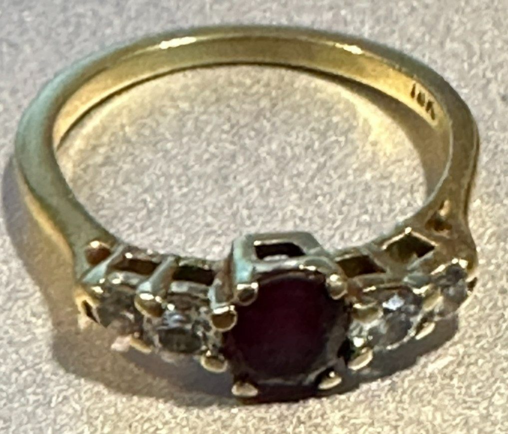 18K Yellow Gold Red Ruby & Diamond Ring Size 8.5 – 4 Grams / 4G