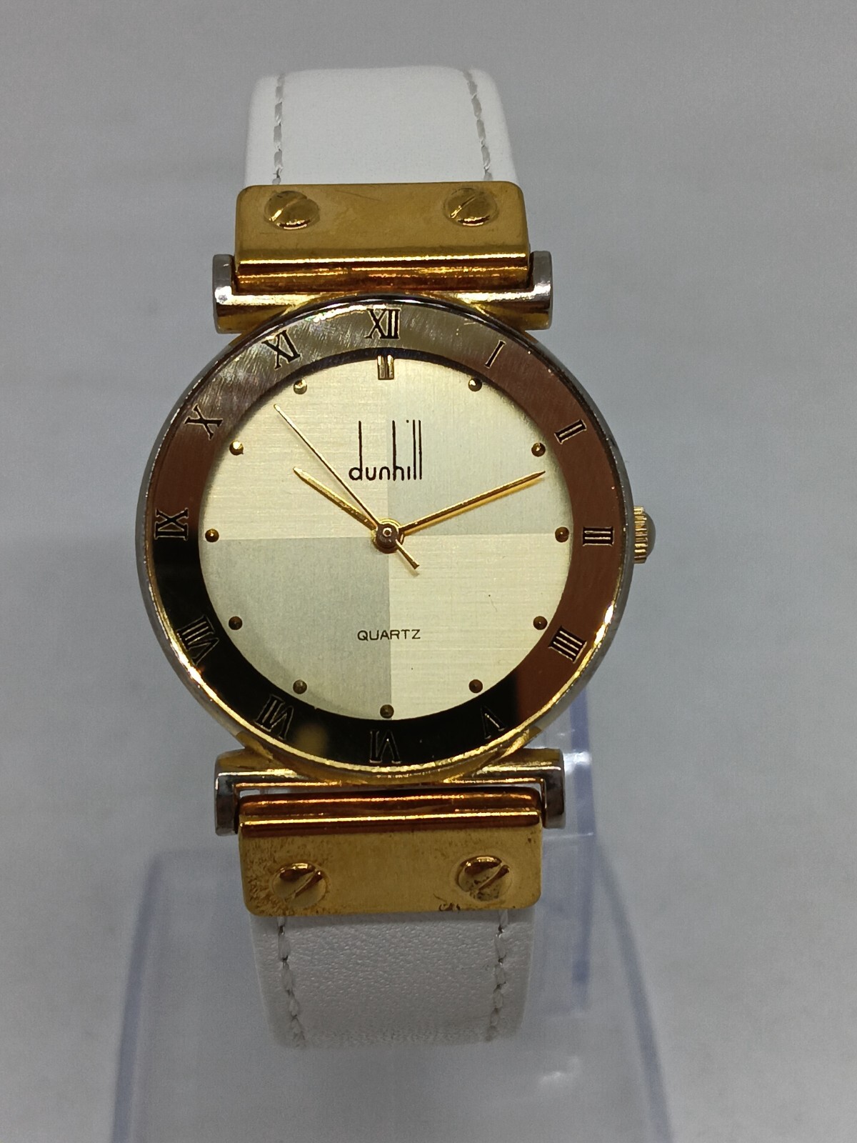 Vintage Dunhill Overseas 2035-15 Women’s 30mm Gold Tone Quartz Watch