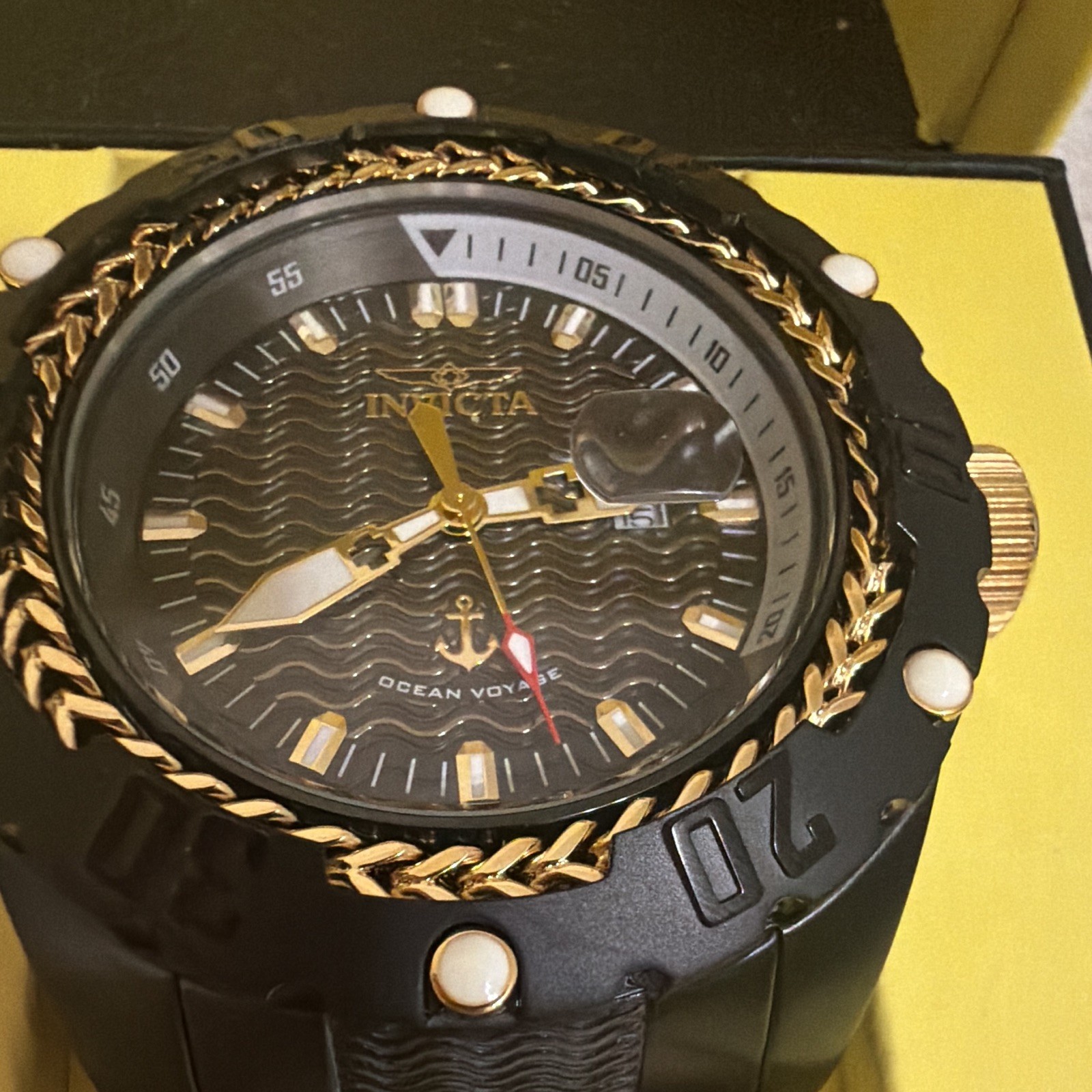 Invicta Ocean Voyage Men’s Quartz Black/Gold Date 100m 52mm+ w/Box Manual