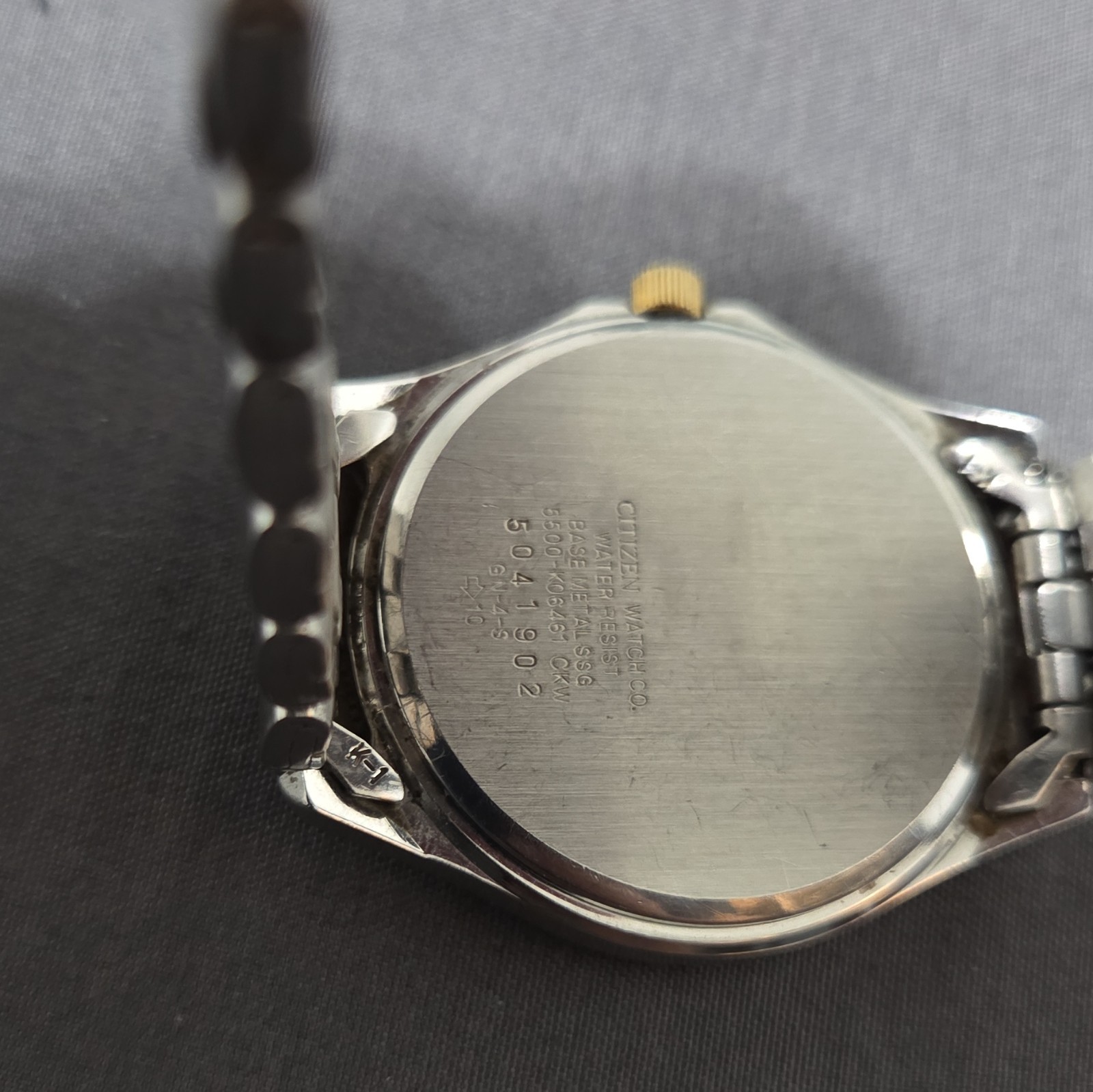 Citizen Vintage Quartz Men’s Two-Tone SS Bracelet Blue Sunburst- For Parts