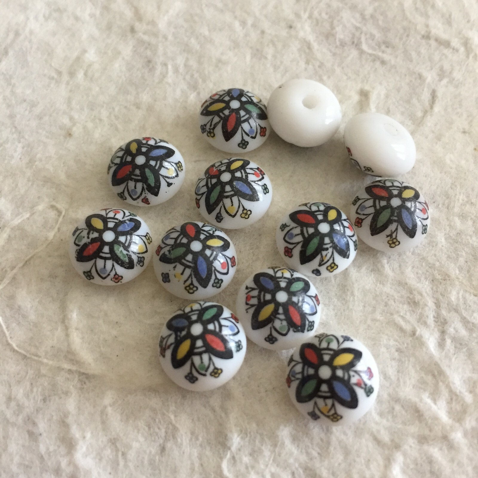 AW544 Vintage Japanese limoges buttons SS46 (10.2mm) round multi on white (12)