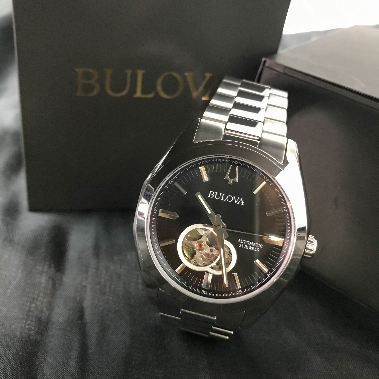 Bulova 96A270 Suveyor Automatic White Dial Stainless Steel Men’s Wristwatch NEW