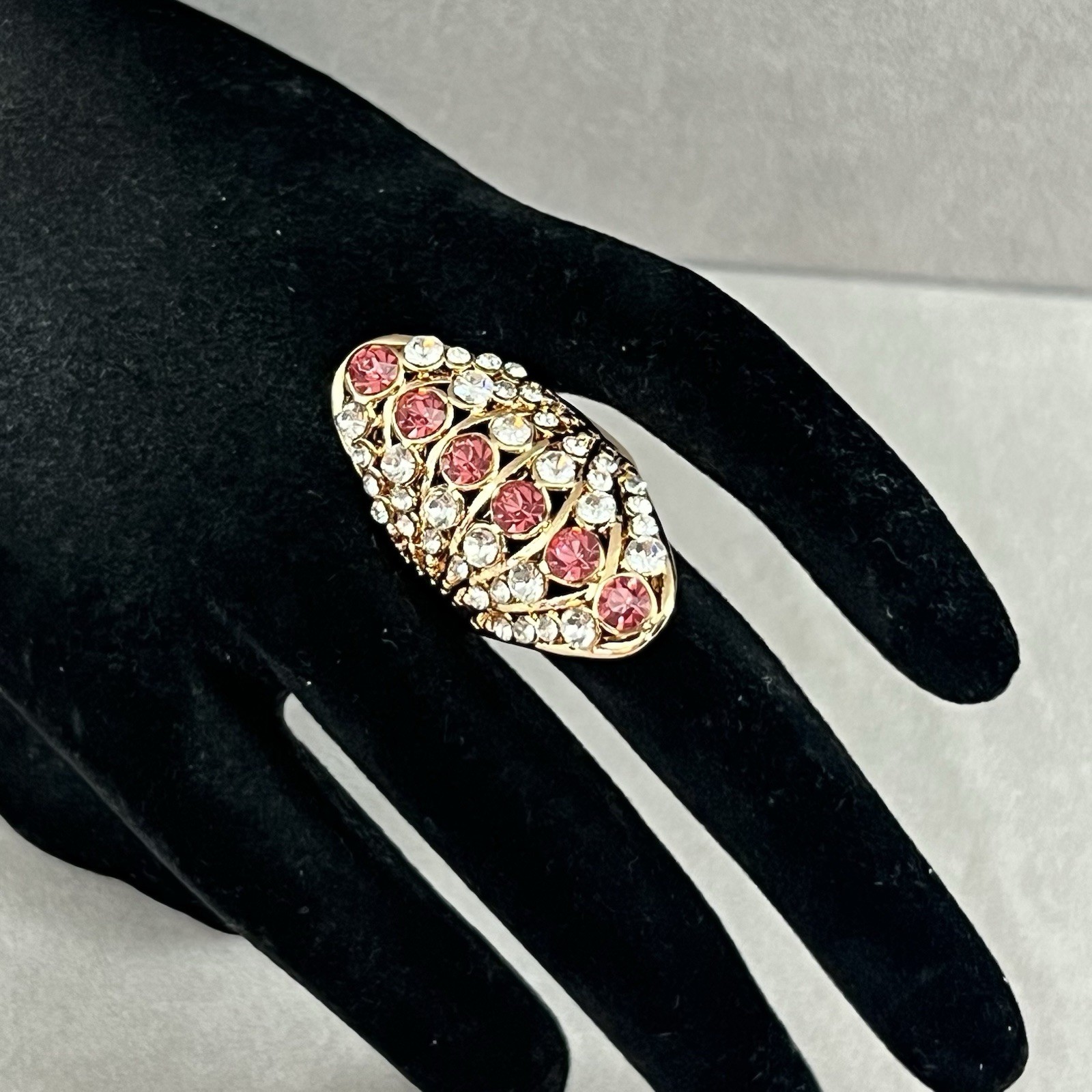 Beautiful Gold Tone Glass Rhinestone Ring Navette Gold-Plated Pink Clear NOS