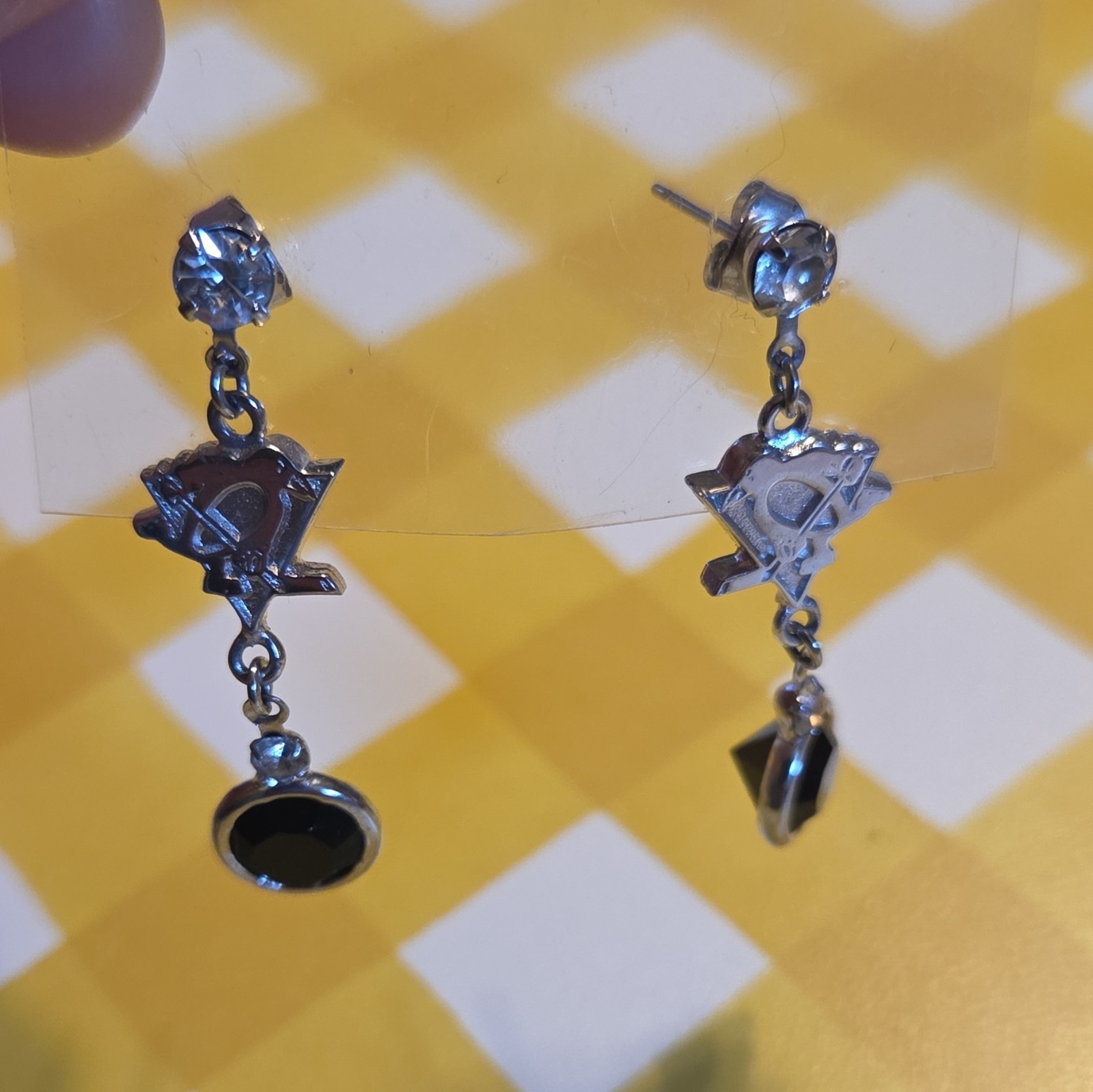 Pittsburgh Penguins NHL LogoArt Dangle Earrings Nickle Free Silver-Tone Earrings