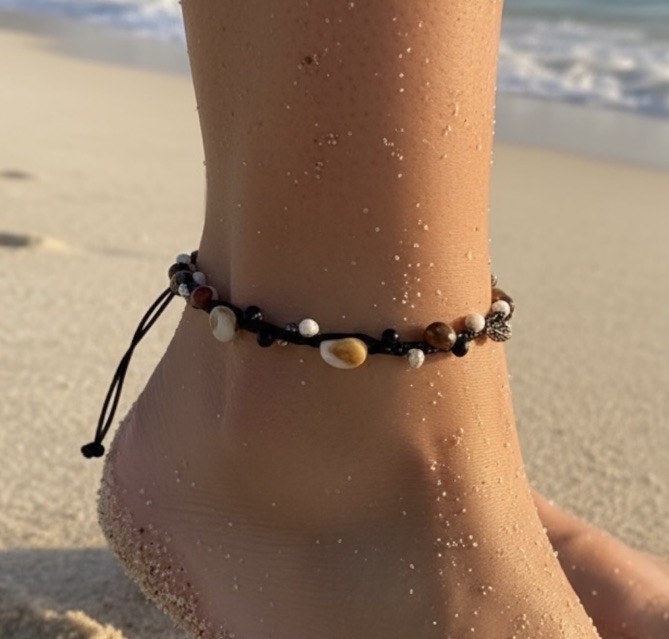 Mini Sea Shell Macrame Anklet – Black Adjustable Beach Boho Jewelry