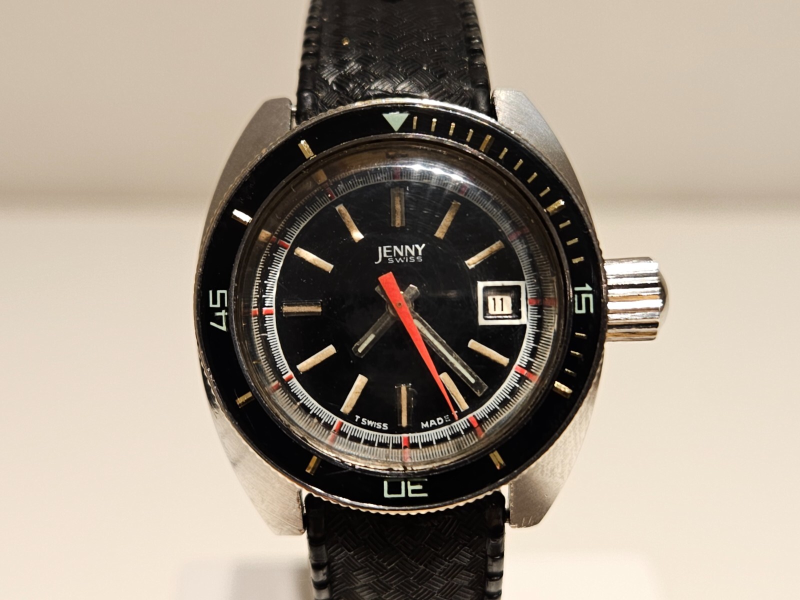 VINTAGE VERY RARE DIVER 200m ST. STEEL 29mm AUTOMATIC LADIES WATCH “JENNY” 21J