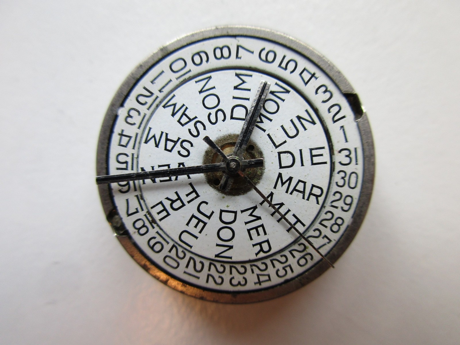 ETA cal. 2789-1 Swiss automatic watch movement – balance moves- for use of parts
