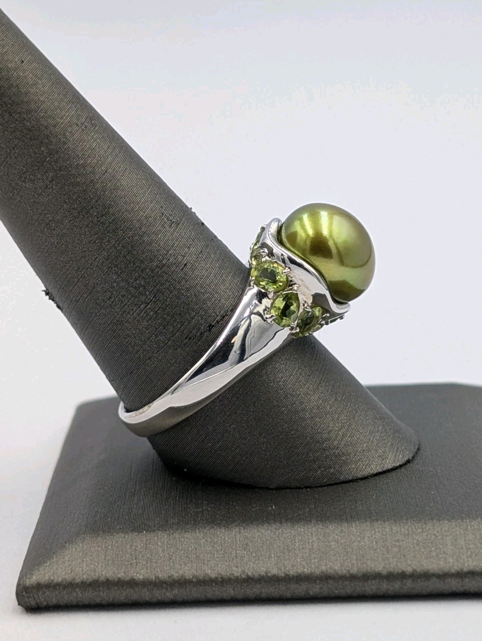 Honora Sterling Silver 11.3mm Dyed Green Pearl Peridot Cocktail 925 Ring Sz 9.75