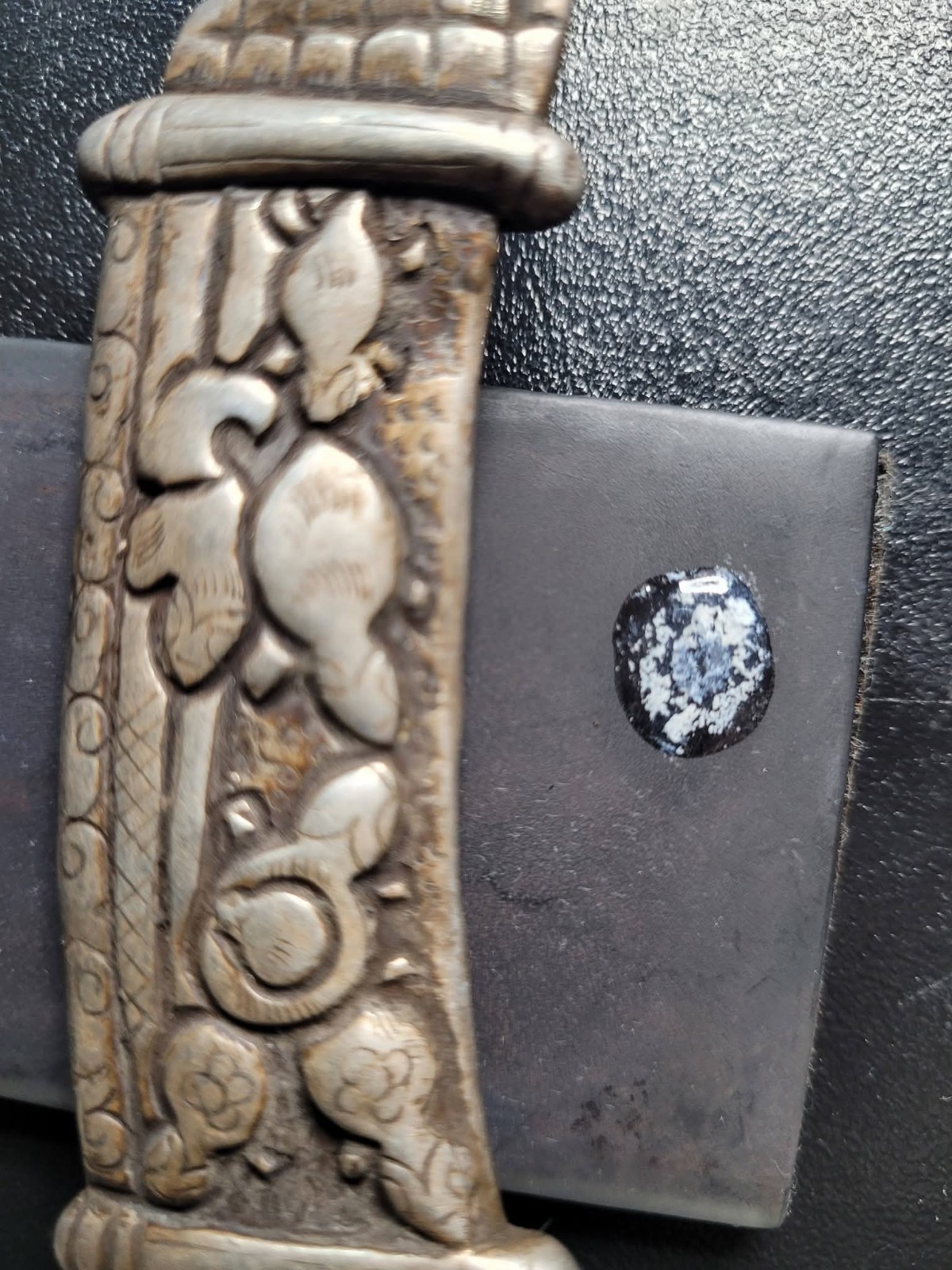 Vintage Large Sterling Silver 25.1 Grams Import Bead W/ Turtles 3 1/2″× 1 1/4″