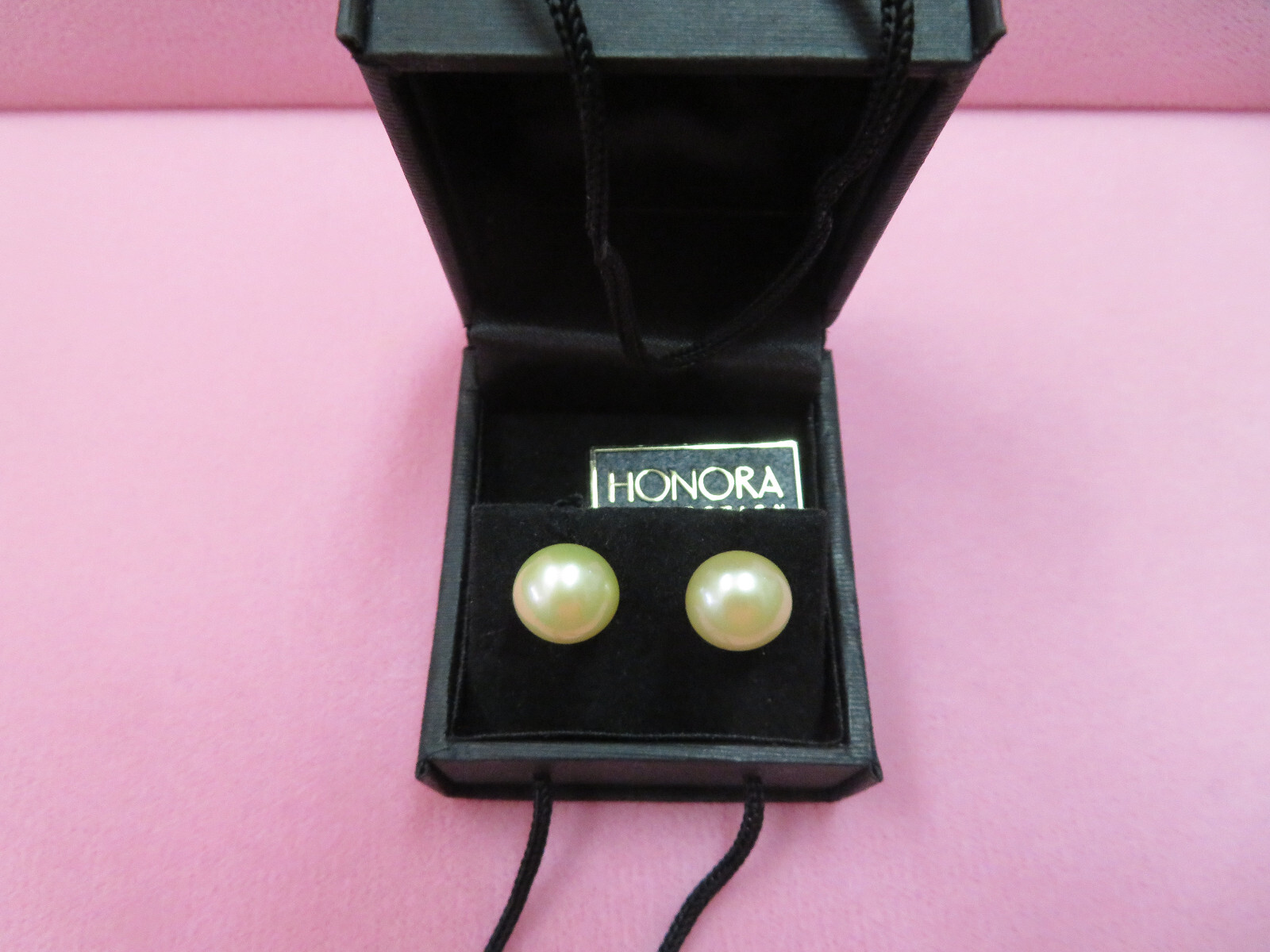 HONORA 14k Solid Yellow Gold 10.3mm Cream Freshwater Pearl Stud Earrings 3.24 G
