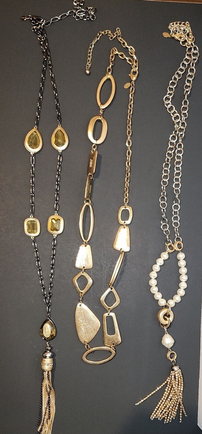 Chico’s Women’s 3pc Mixed Lot Fashion Necklaces Metal Gold Tone