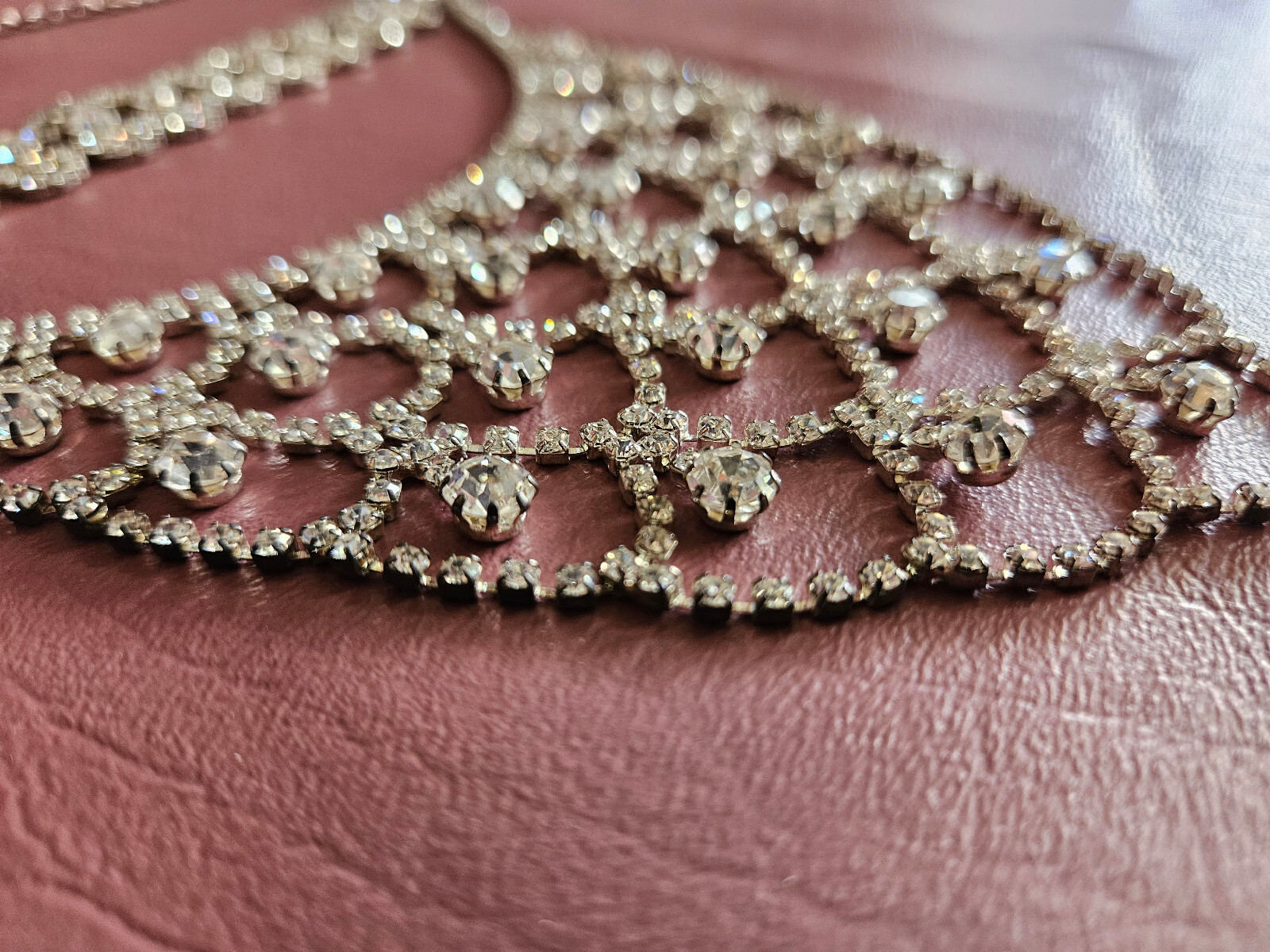 Vintage 40’s Bridal Prom Evening Bib Drop Clear Rhinestones Necklace 17 1/2″