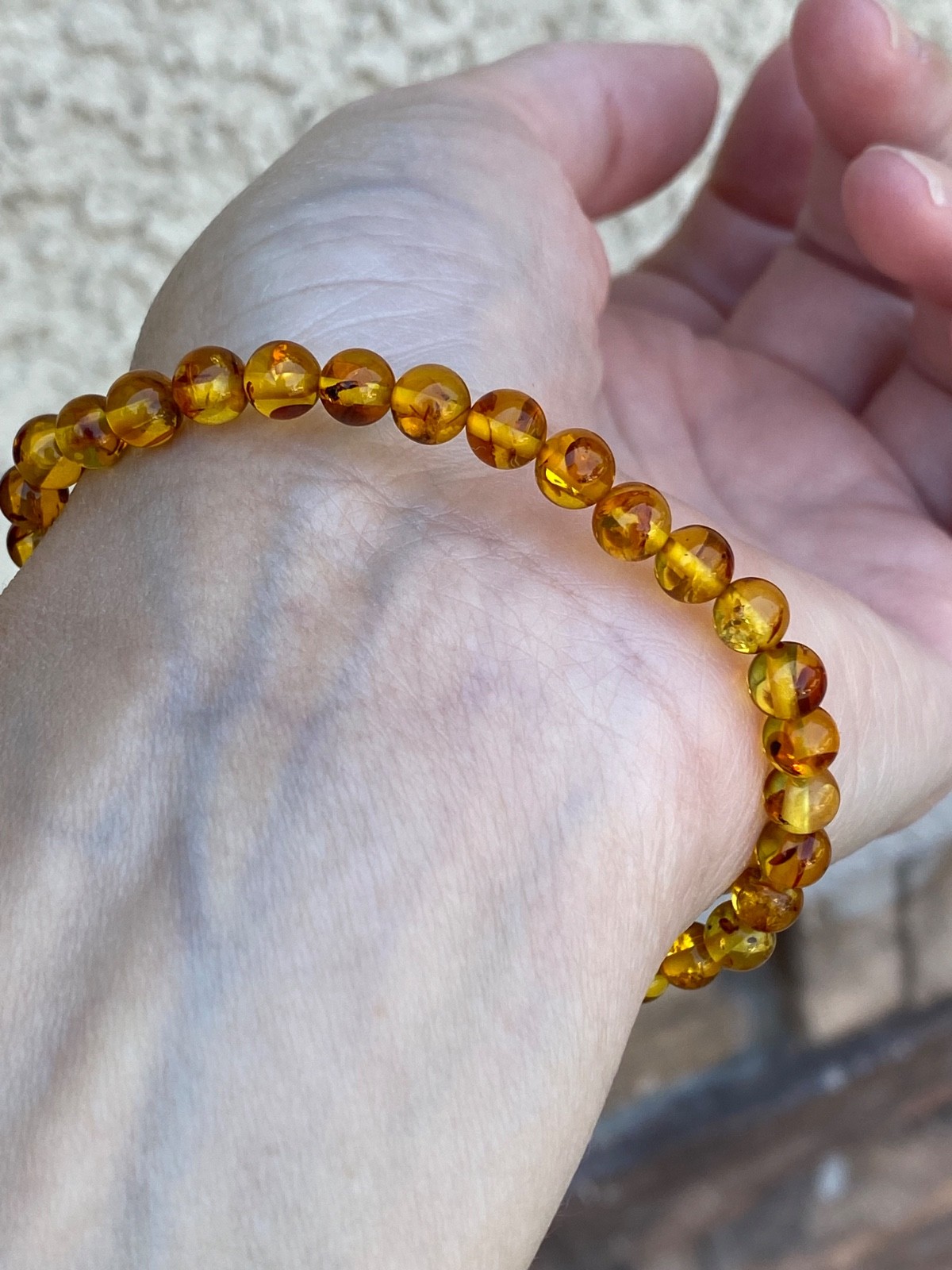 Flower Amber Stretch Bracelet – Approx. 5.8mm Beads – Fits Approximately 7 Inch