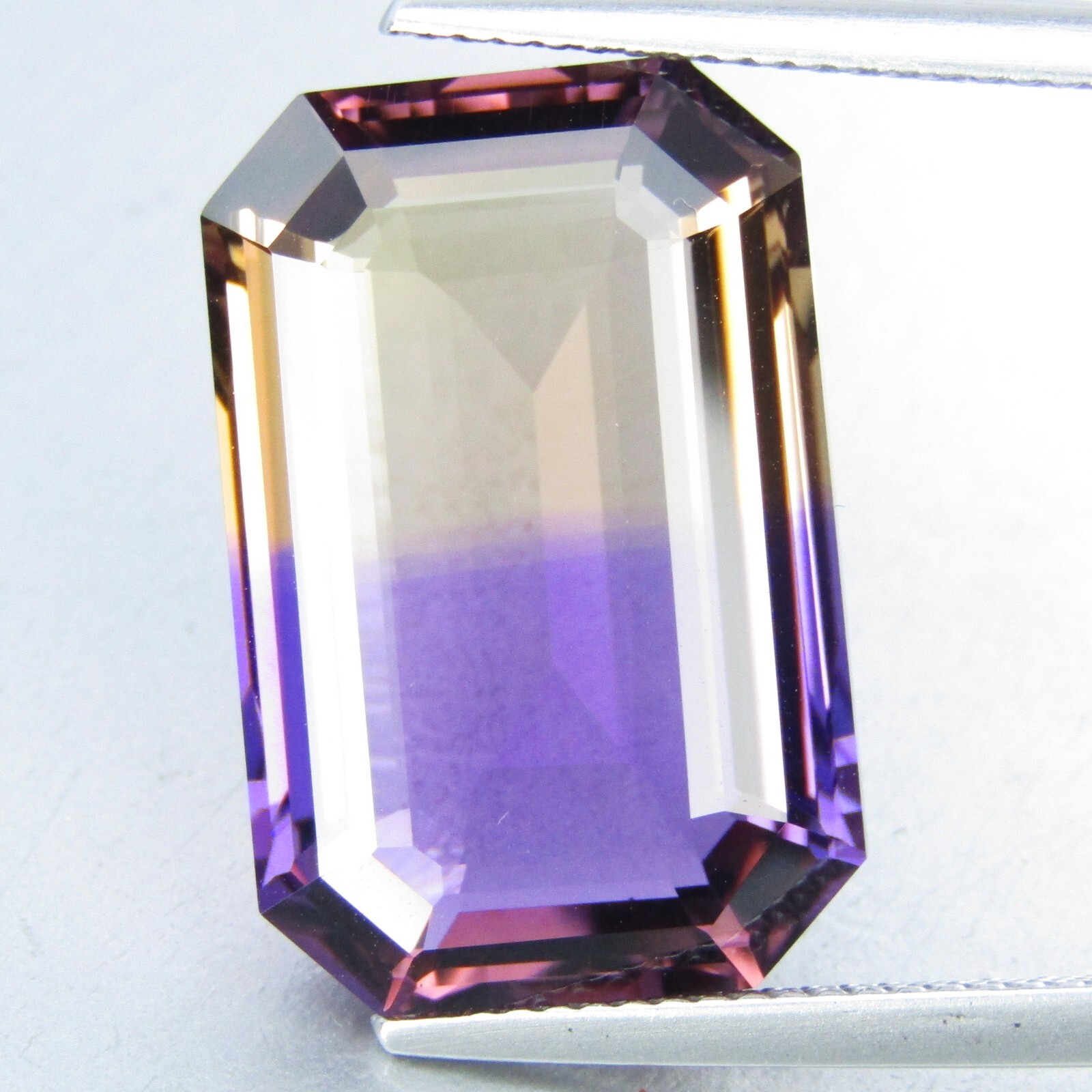 15.76Cts Fabulous Natural Bi-color Ametrine 20x13mm Emerald Cut Loose Gemstone