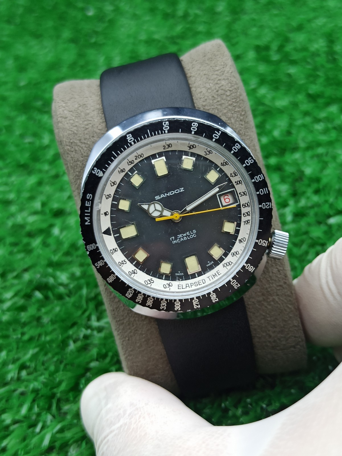 HYPER-RARE SANDOZ JUMBO DIVER BLACK WATCH MECHANICAL SWISS 1970s