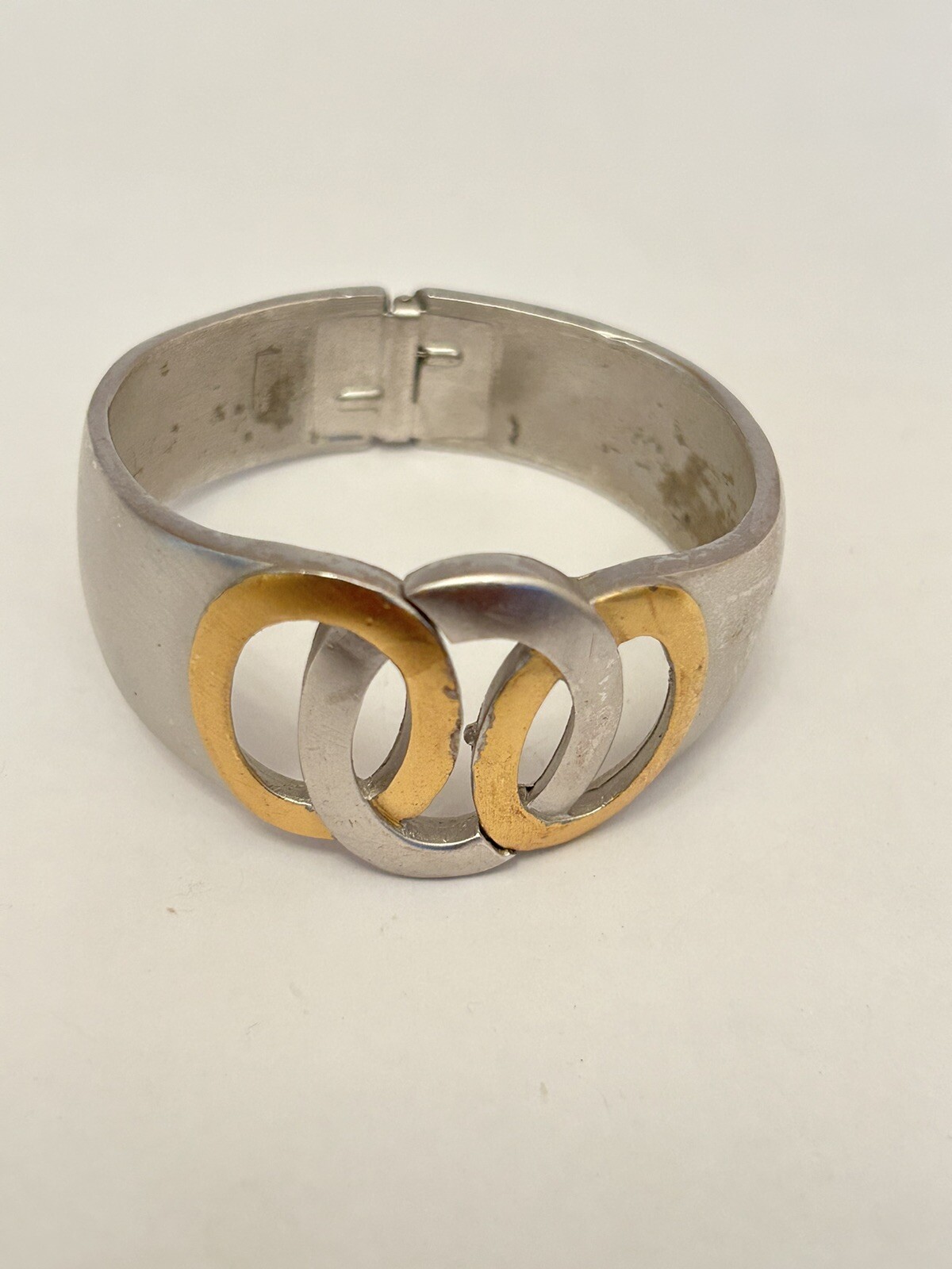 Vintage 1950’S TRIFARI Spring Cuff Bracelet Gold Silver Plated 7.5 in Around B13
