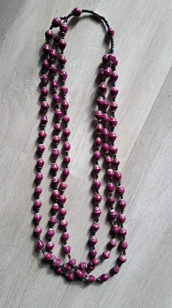 ESTATE FIND – TRIPLE STRAND LAVENDER BEADED NECKLACE- APPROX. 20″