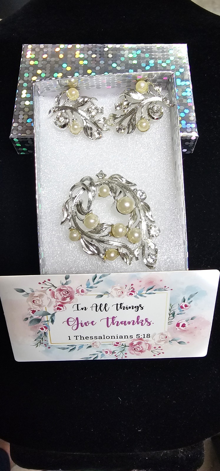 Beautiful Vintage 3 Pc. Set High Quality Costume Clip Earrings And Broach Pin…