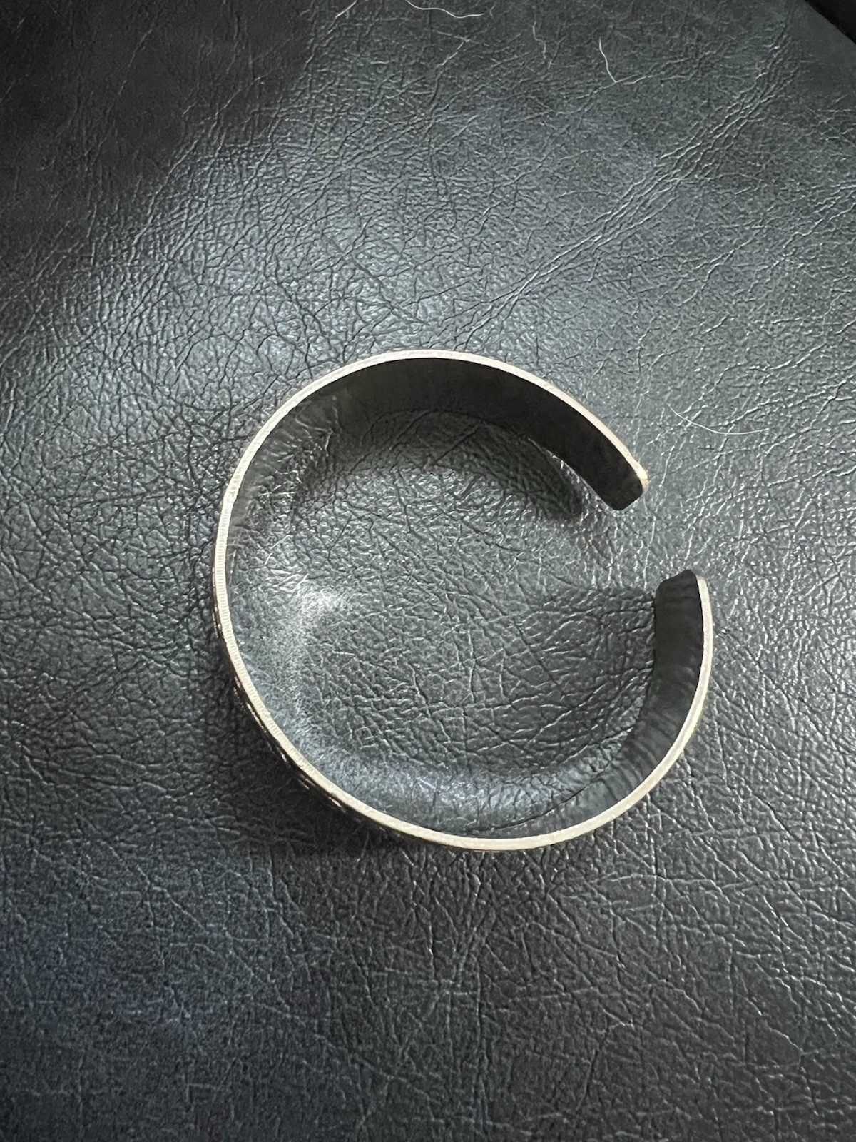 Wide Silver Tone Engraved Cuff Bracelet Floral Scroll Honeycomb Boho