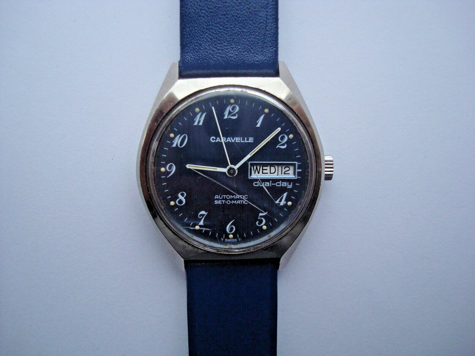Caravelle Bulova Dual Day Men’s Automatic Watch ETA 2879 Blue Dial New Band Runs