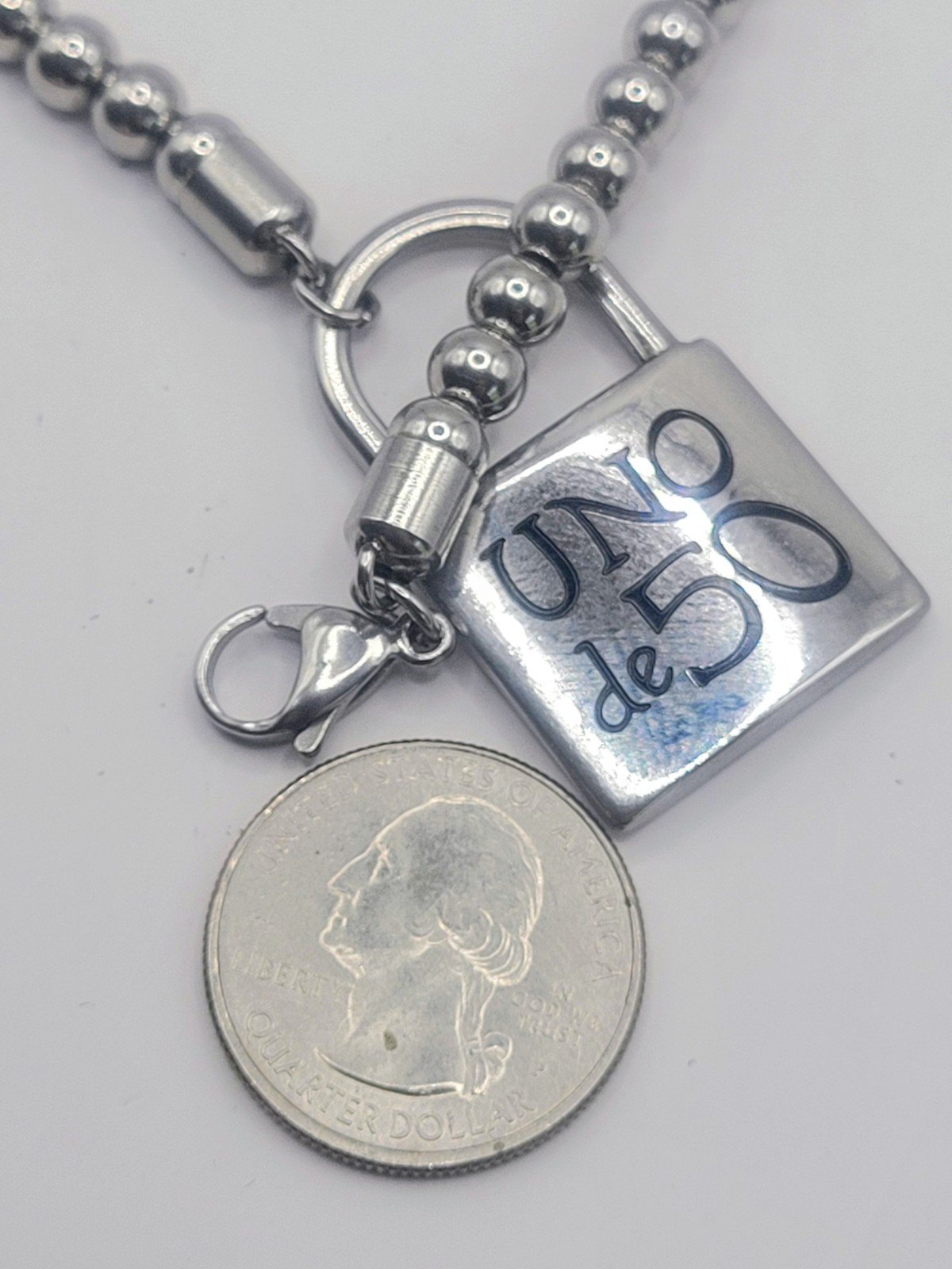 UNO de50 Short beaded 17in necklace with padlock Stainless Steel